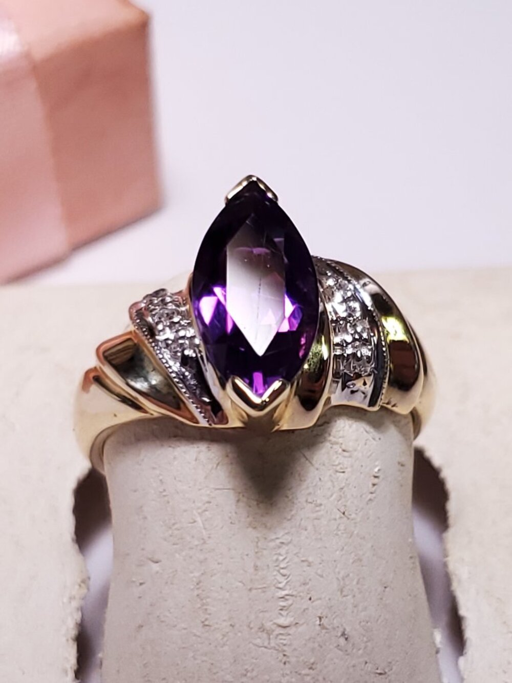 Estate 1.55cttw AA+ Marquise Amethyst & Diamond shrimp sides 14Kt YG Ring #24550